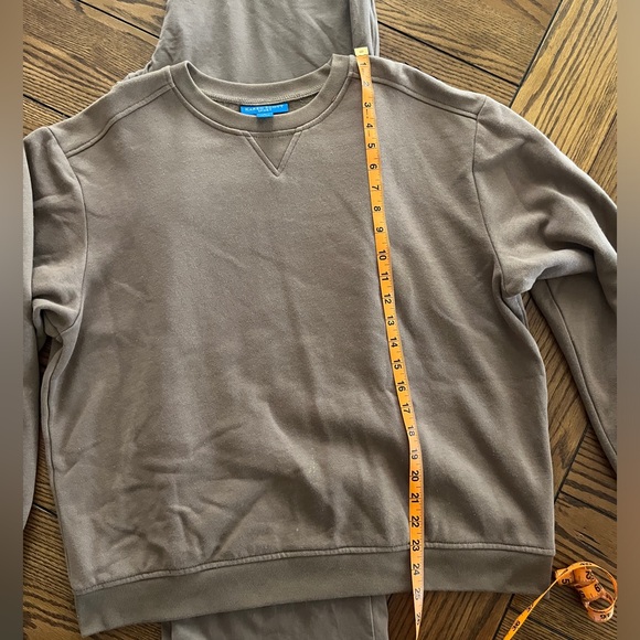 Matching set - Picture 2 of 4